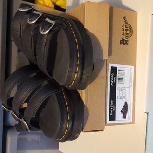 Doc Martins Platform Sandals